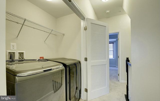 270 HIGH RAIL TER SE, Leesburg, VA 20175