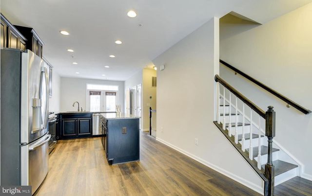 270 HIGH RAIL TER SE, Leesburg, VA 20175