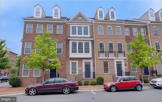 270 HIGH RAIL TER SE, Leesburg, VA 20175