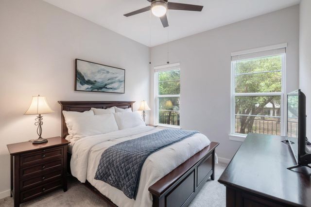 12001 Vista Parke DR 202, Austin, TX 78726