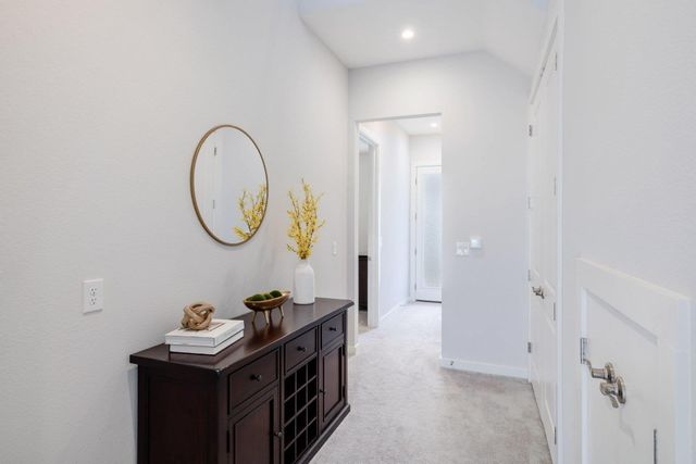 12001 Vista Parke DR 202, Austin, TX 78726