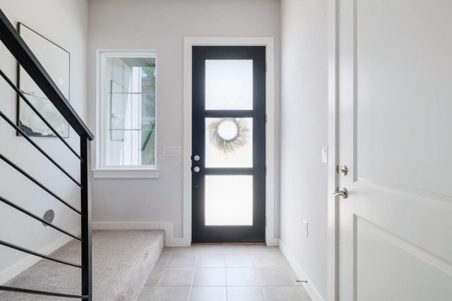 12001 Vista Parke DR 202, Austin, TX 78726