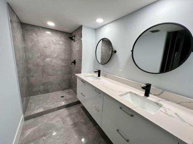 118 1st Terrace, Palm Beach Gardens, FL 33418