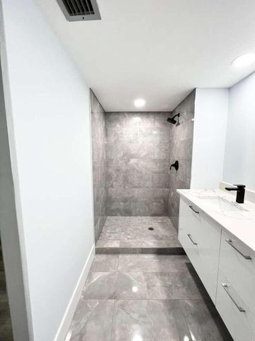 118 1st Terrace, Palm Beach Gardens, FL 33418