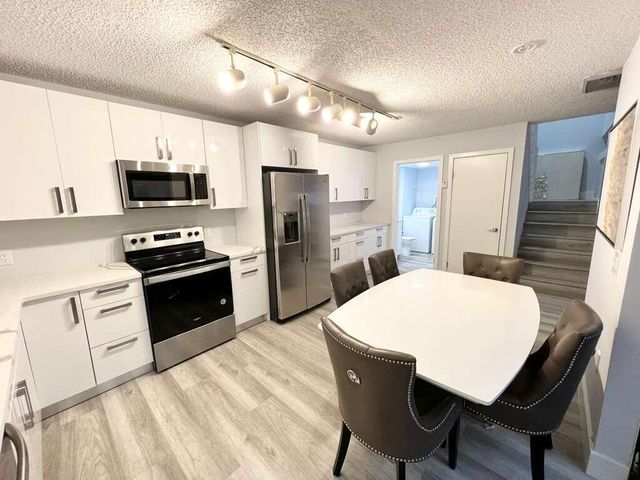 118 1st Terrace, Palm Beach Gardens, FL 33418