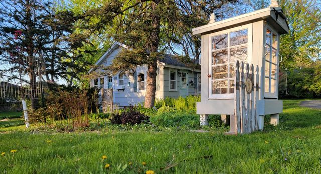 1896 Walter Street, Maplewood, MN 55109