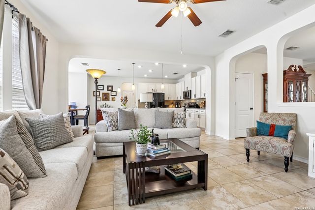 3869 LEGEND HL, New Braunfels, TX 78130