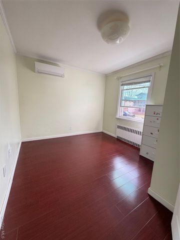 15739 20th Road, Whitestone, NY 11357