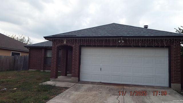 1827 Leander, San Antonio, TX 78251