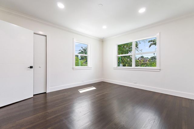 4015 Washington Road, West Palm Beach, FL 33405