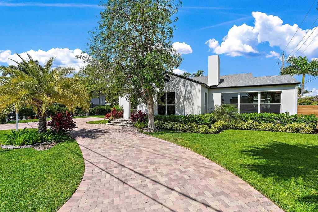 4015 Washington Road, West Palm Beach, FL 33405