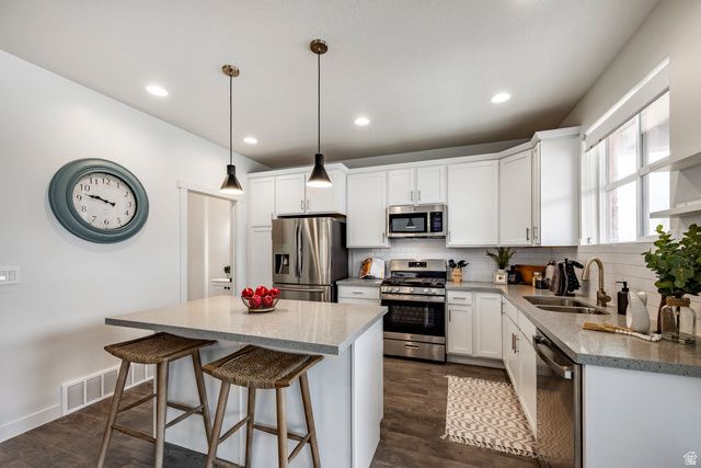 2426 N ALESUND WAY, Lehi, UT 84043