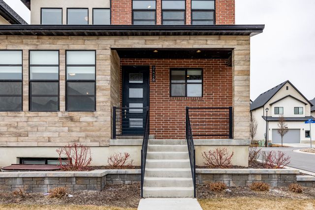 2426 N ALESUND WAY, Lehi, UT 84043