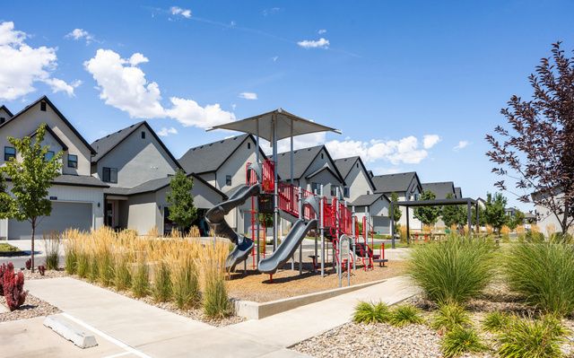 2426 N ALESUND WAY, Lehi, UT 84043