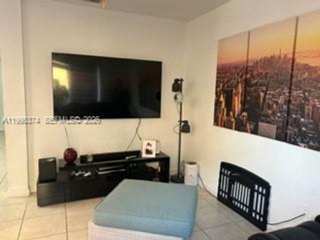 11236 NW 87th St, Doral, FL 33178