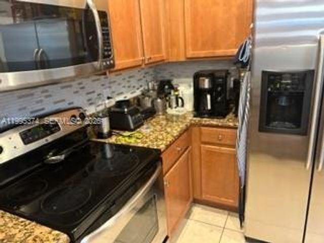 11236 NW 87th St, Doral, FL 33178