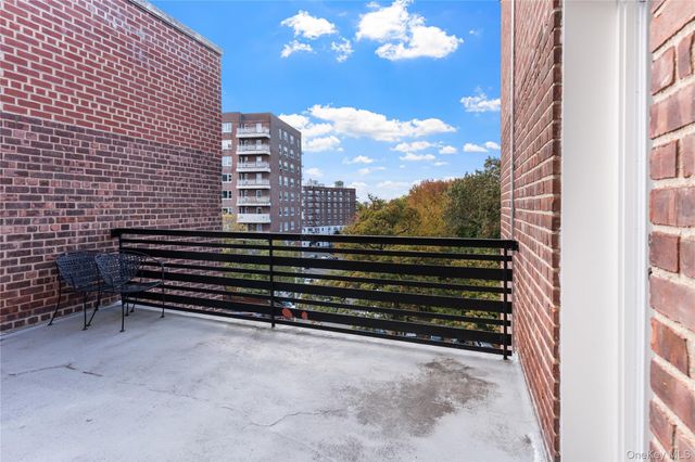 1133 Midland Avenue 6F, Bronxville, NY 10708