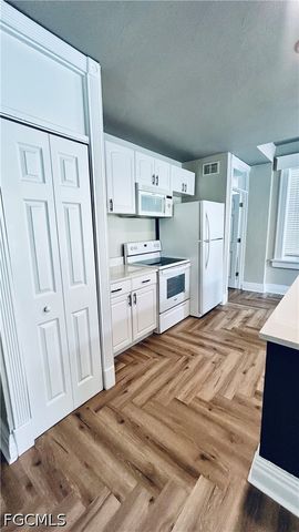 2310 First St unit 203, Fort Myers, FL 33901