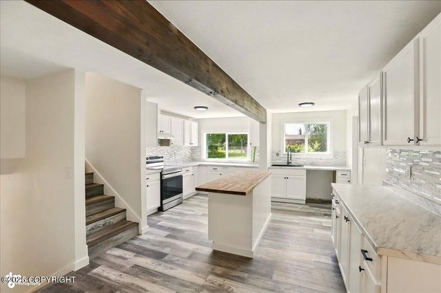 309 Stewart Street, Anchorage, AK 99508