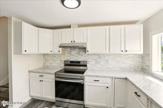 309 Stewart Street, Anchorage, AK 99508