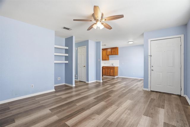 609 Race Street A, Crowley, TX 76036