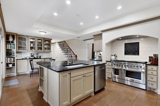 2806 Sausalito Drive, Carrollton, TX 75007