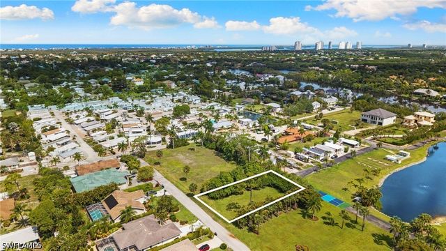 3080 Pine Tree DR, Bonita Springs, FL 34134