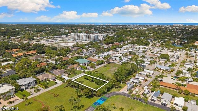 3080 Pine Tree DR, Bonita Springs, FL 34134
