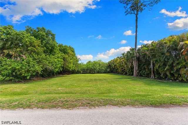 3080 Pine Tree DR, Bonita Springs, FL 34134