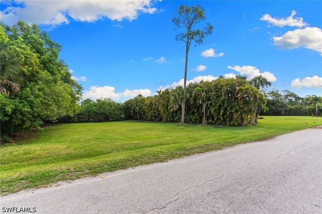 3080 Pine Tree DR, Bonita Springs, FL 34134
