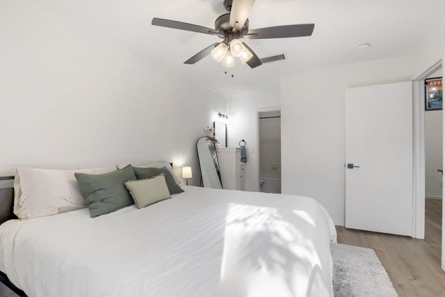 11904 Sunhillow BND, Austin, TX 78758