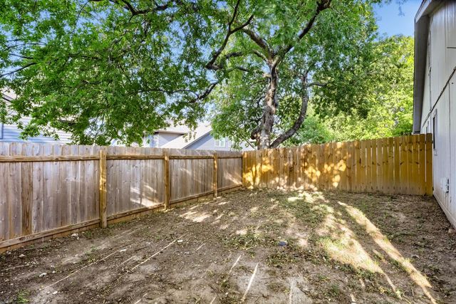 11904 Sunhillow BND, Austin, TX 78758