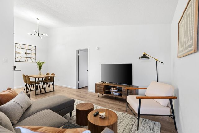 11904 Sunhillow BND, Austin, TX 78758