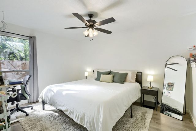 11904 Sunhillow BND, Austin, TX 78758