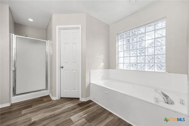 1513 Oak Park Lane, Salado, TX 76571