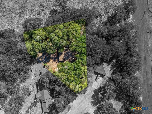 1513 Oak Park Lane, Salado, TX 76571