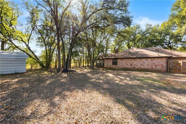 1513 Oak Park Lane, Salado, TX 76571