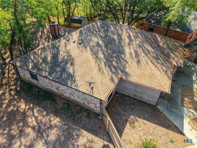 1513 Oak Park Lane, Salado, TX 76571