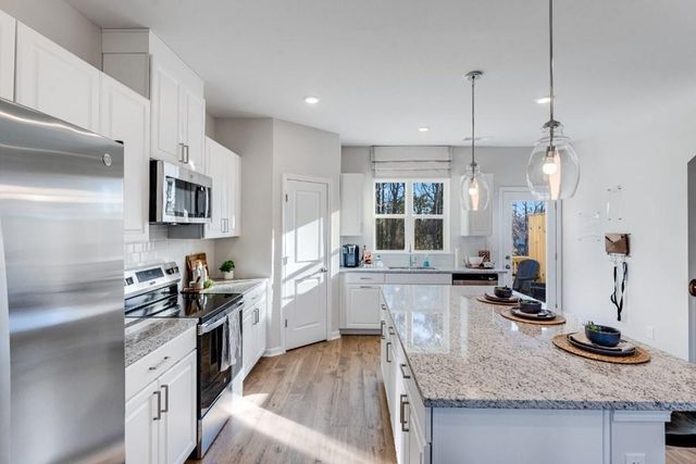 5817 Schelton Place SE, Mableton, GA 30126