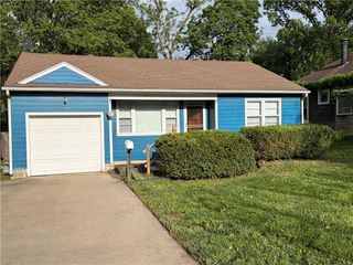 918 Arkansas Street, Lawrence, KS 66044