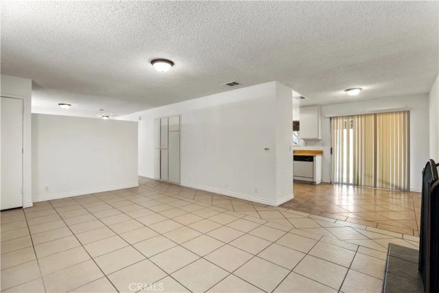 10542 E AVE S-14, Littlerock, CA 93543