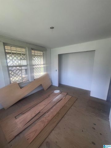 1007 10TH STREET W, Jasper, AL 35501