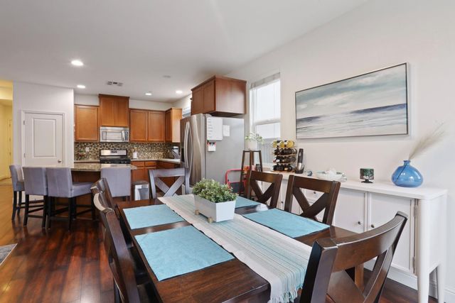 1091 Alba St, Manteca, CA 95337