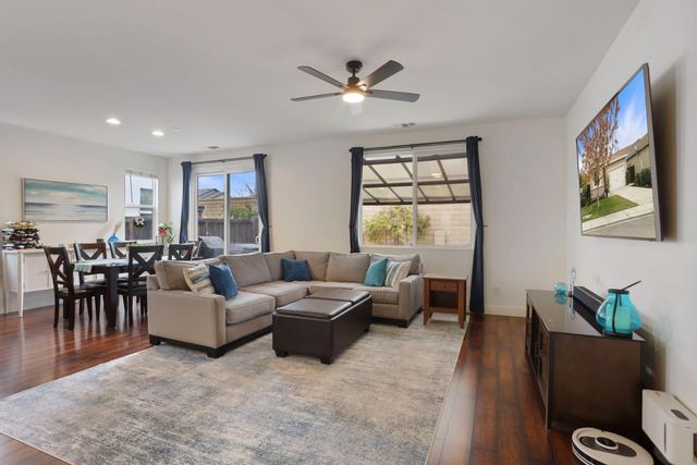 1091 Alba St, Manteca, CA 95337