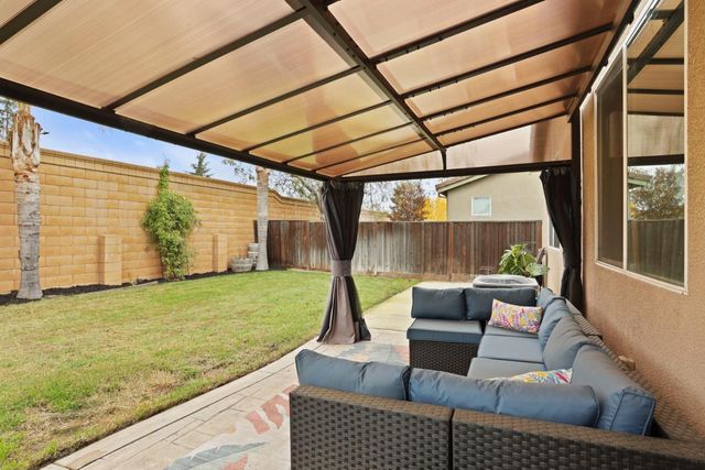 1091 Alba St, Manteca, CA 95337