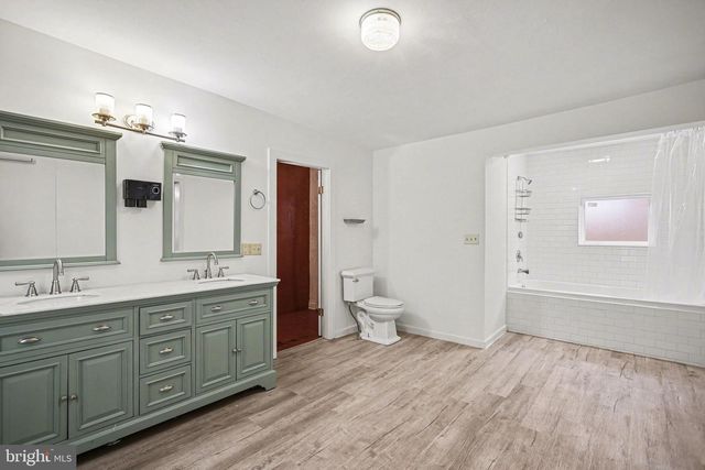 217 BALTIMORE ST, Gettysburg, PA 17325