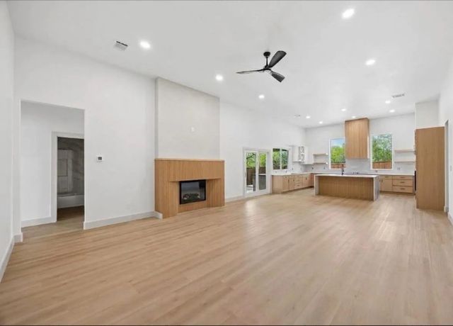 546 Roberts Run, Sherman, TX 75092