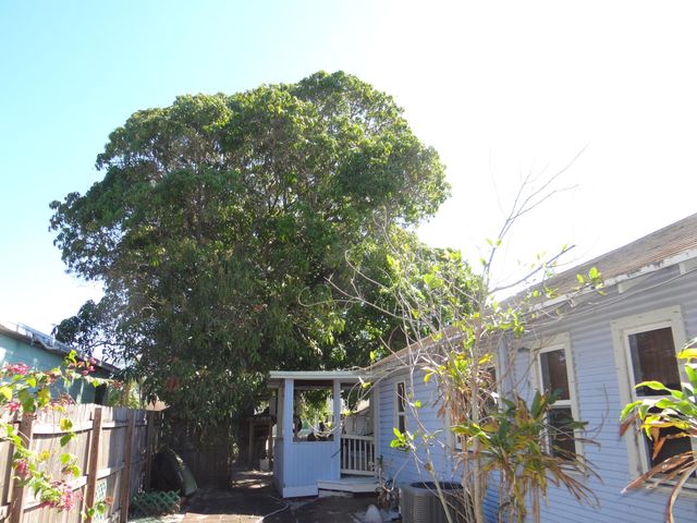 611 N E Street, Lake Worth Beach, FL 33460