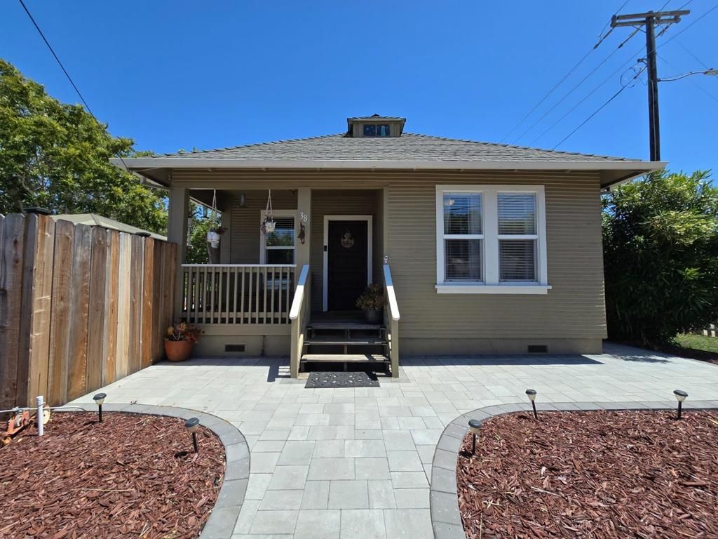 38 Monterey Street, San Juan Bautista, CA 95045