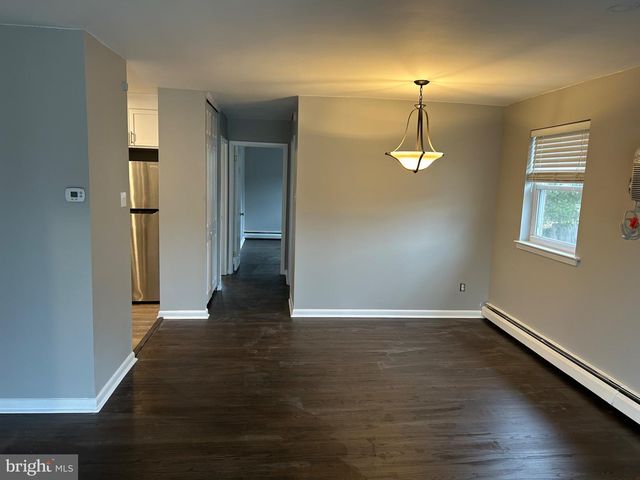 839 GARRETT RD, Springfield, PA 19064